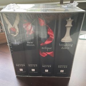 Brand New Twilight Saga 4 Pack